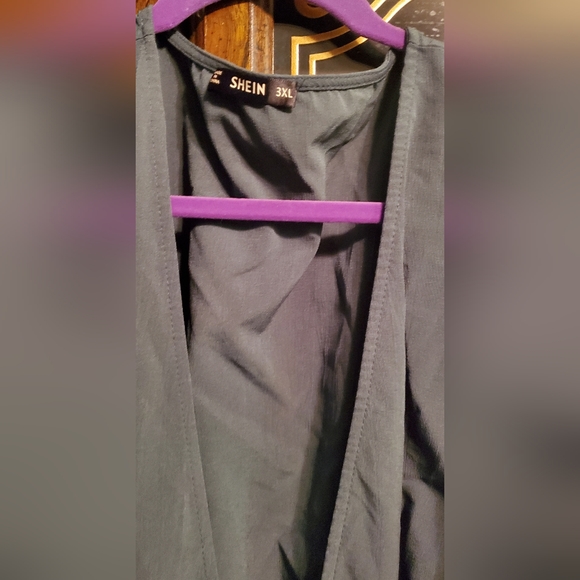 SHEIN Bell Sleeve Dress in Green - Picture 5 of 7